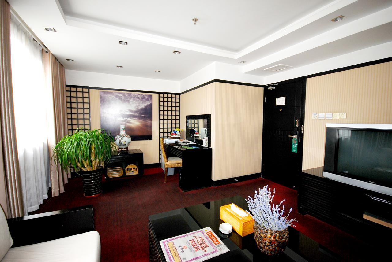 Hotel Xinjiang Yema International Clubhouse Urumtschi Exterior foto